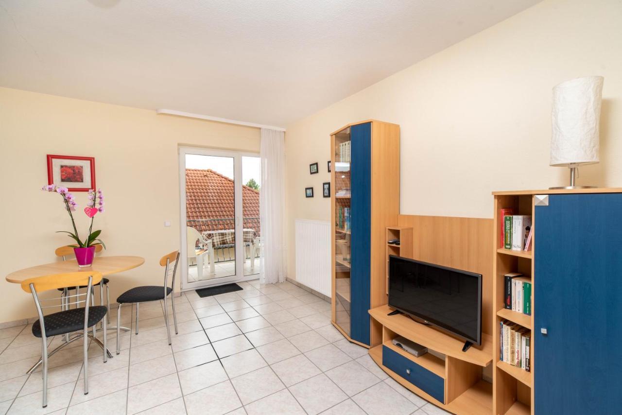 Lena Apartman ヘーヴィーズ エクステリア 写真