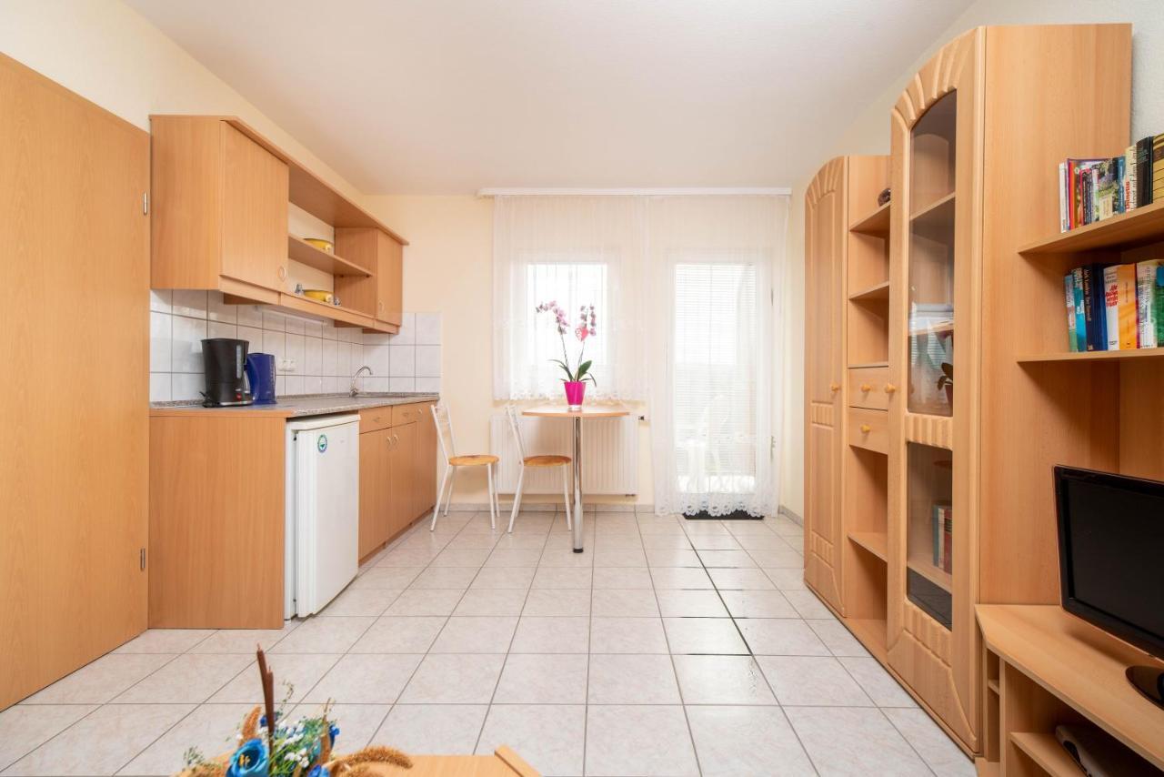 Lena Apartman ヘーヴィーズ エクステリア 写真